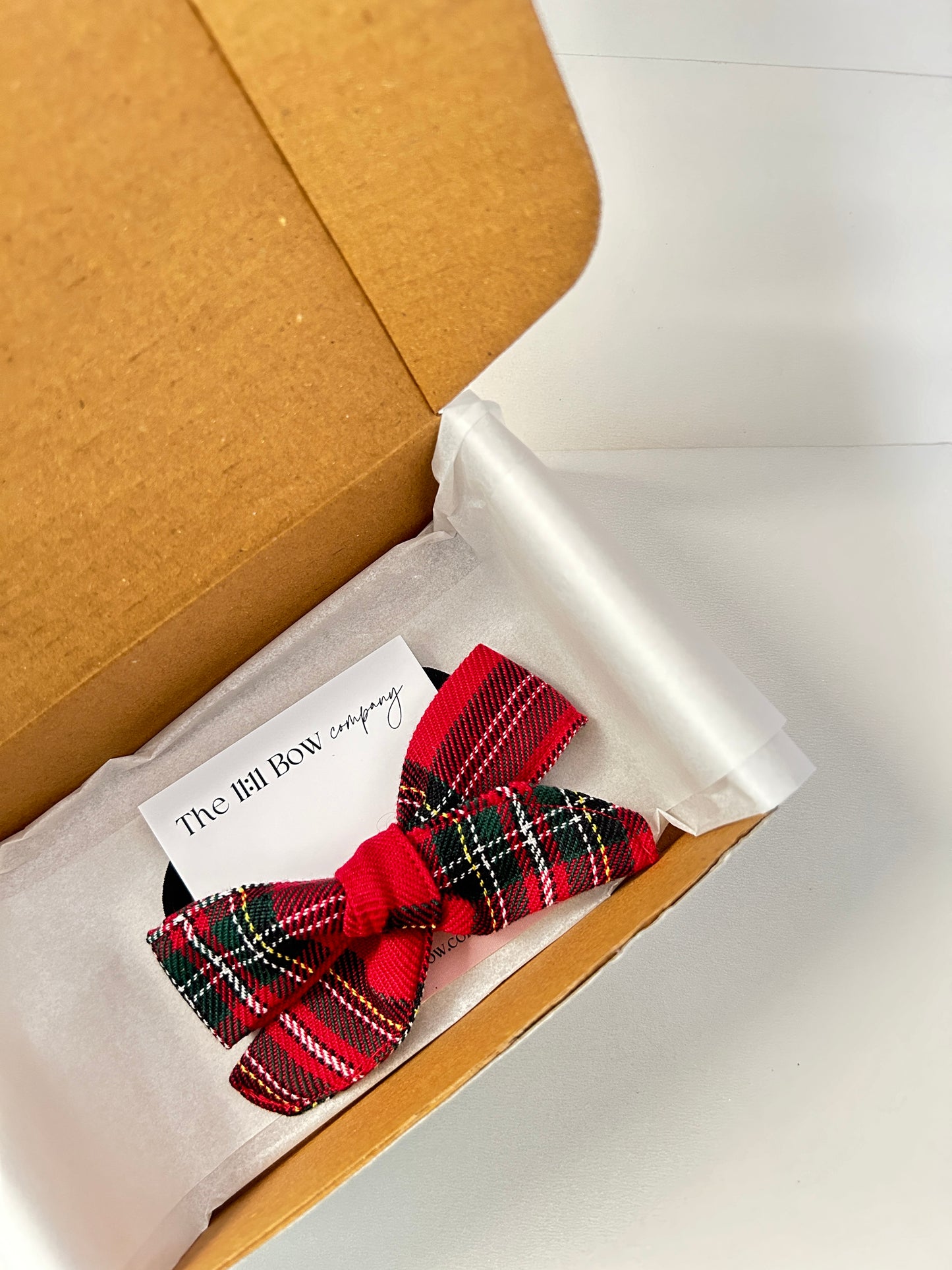 #A# 010 Christmas collections 🎄- Red & green checkered pinwheel hair bow headband.