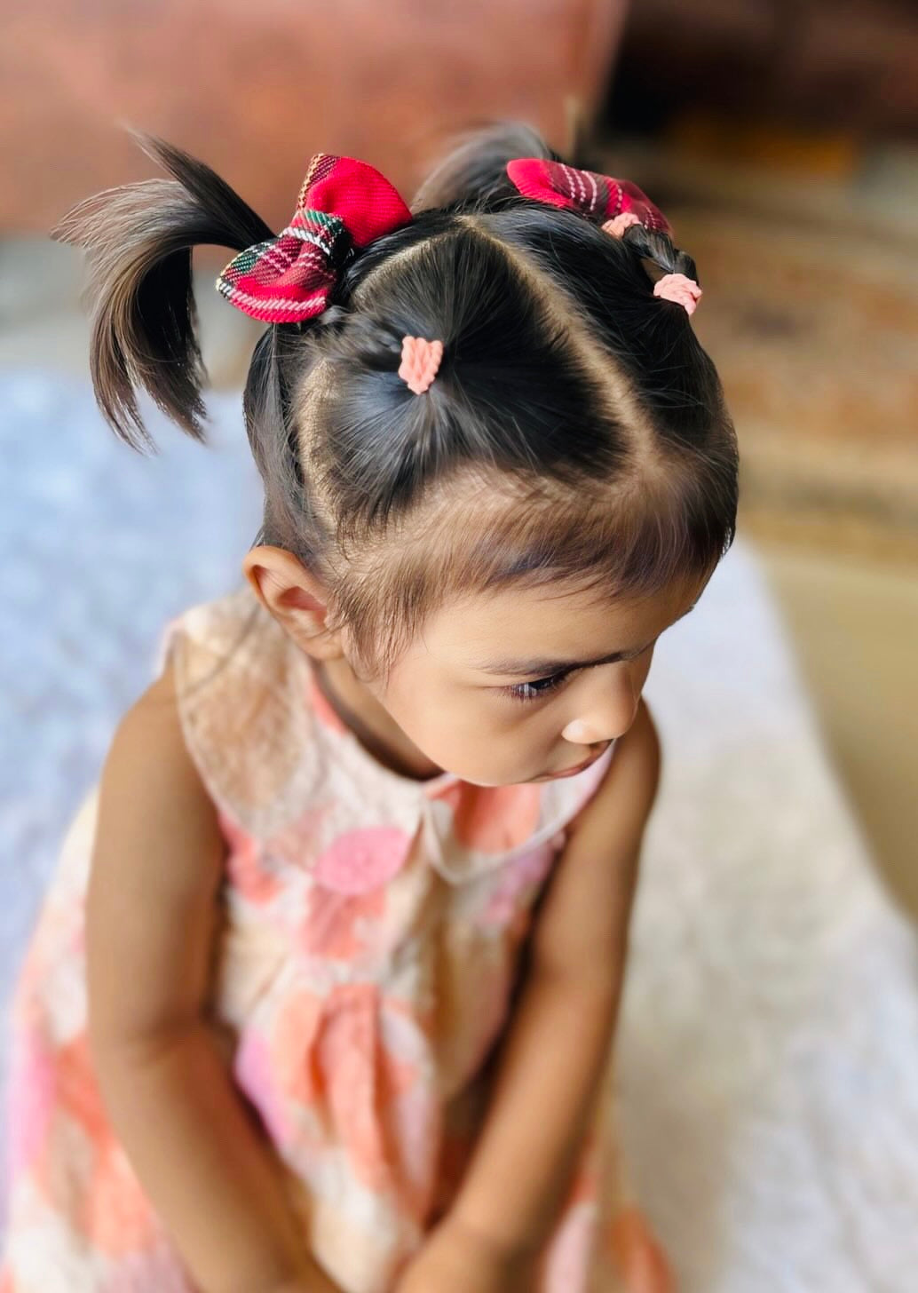 Red & Green checkered mini hair bow clips.