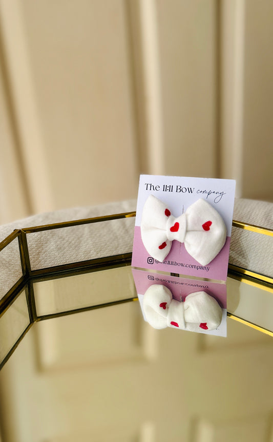 #A# 012 Christmas collections 🎄- Little hearts pinwheel hair bow clips - White.